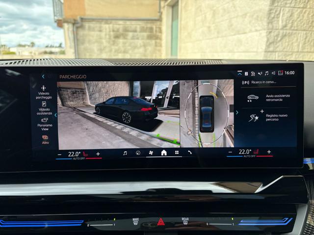 BMW 520 usata, con Sensori di parcheggio anteriori