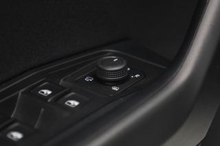 VOLKSWAGEN T-Roc usata, con Sensori di parcheggio posteriori