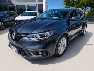 RENAULT Megane usata, con Park Distance Control