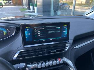 PEUGEOT 3008 usata, con Chiusura centralizzata