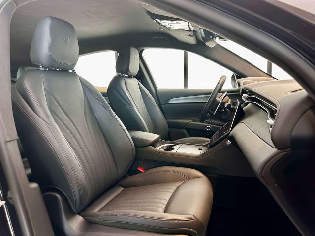 MASERATI Grecale usata, con USB