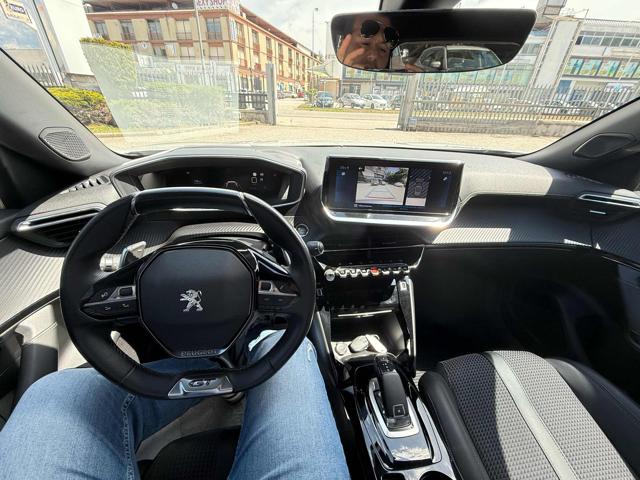 PEUGEOT 2008 usata 32