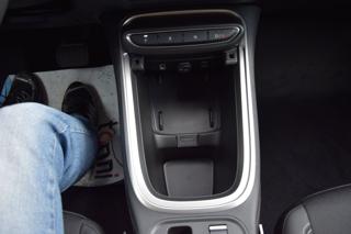 JEEP Avenger usata, con USB