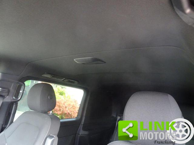 MERCEDES-BENZ V 220 usata, con USB