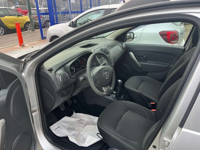 DACIA Logan usata, con USB