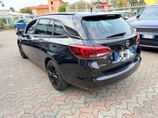 OPEL Astra usata, con Cerchi in lega