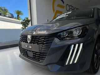 PEUGEOT 208 usata, con Autoradio