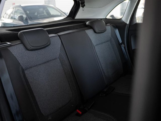 OPEL Crossland X usata, con ESP