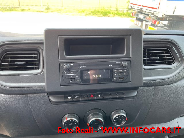 RENAULT Master usata, con Bracciolo