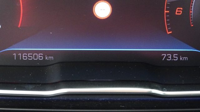 PEUGEOT 5008 usata, con Sistema di navigazione