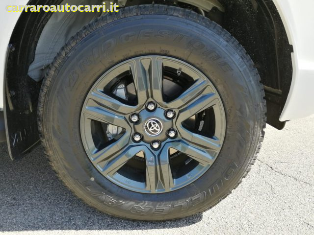 TOYOTA Hilux usata, con Chiusura centralizzata