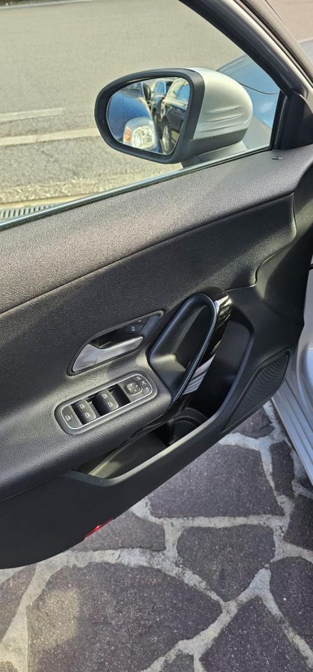 MERCEDES-BENZ A 180 usata, con Cruise Control