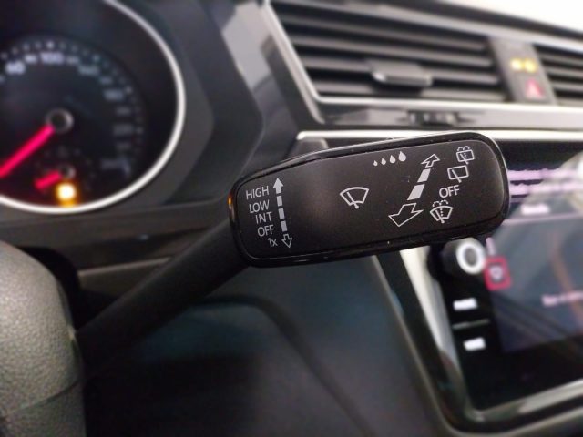 VOLKSWAGEN Tiguan usata, con Sistema di navigazione
