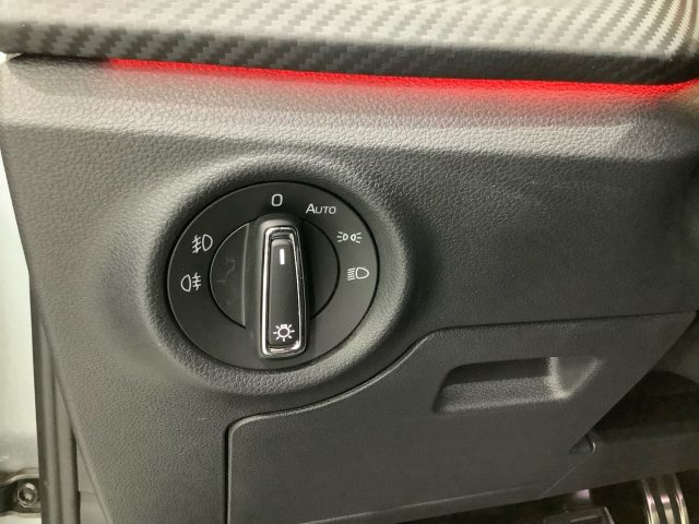 SKODA Kamiq usata, con Autoradio digitale