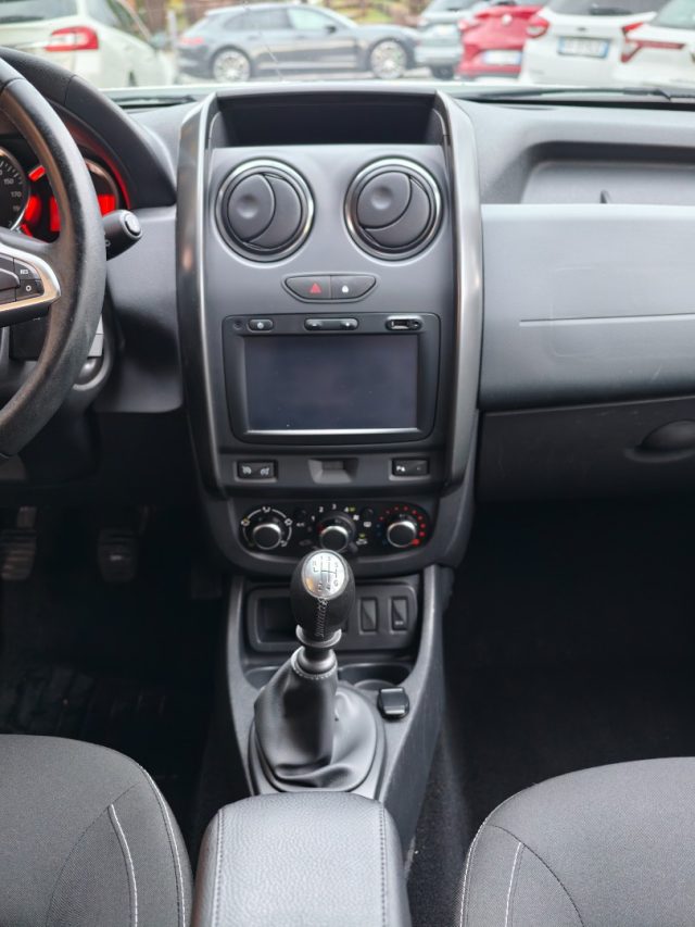 DACIA Duster usata, con Controllo automatico clima