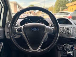 FORD Fiesta usata, con Cruise Control
