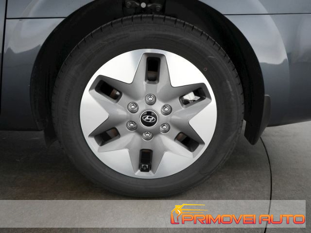 HYUNDAI Staria usata, con Sensori di parcheggio posteriori