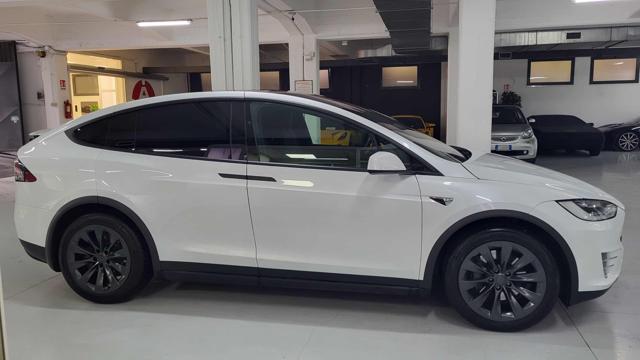 TESLA Model X usata, con ESP