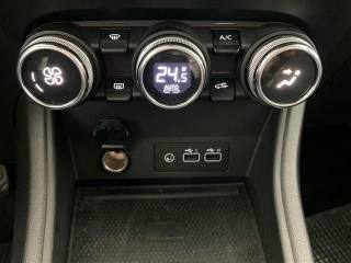 RENAULT Captur usata 23