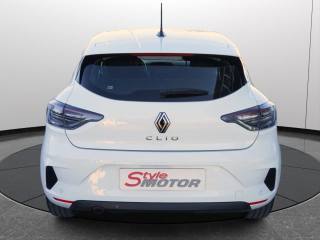 RENAULT Clio usata, con Fari LED
