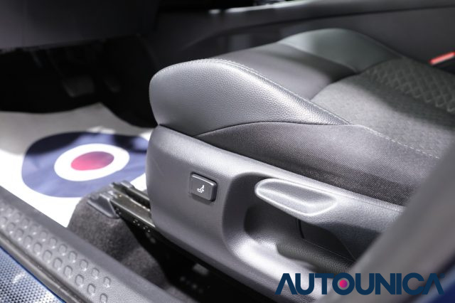 TOYOTA C-HR usata, con Volante in pelle