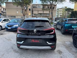 RENAULT Captur usata, con Alzacristalli elettrici