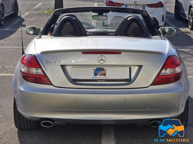 MERCEDES-BENZ SLK 200 usata, con Cerchi in lega