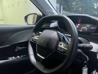 PEUGEOT 208 usata, con Servosterzo