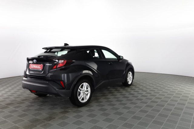 TOYOTA C-HR usata 2