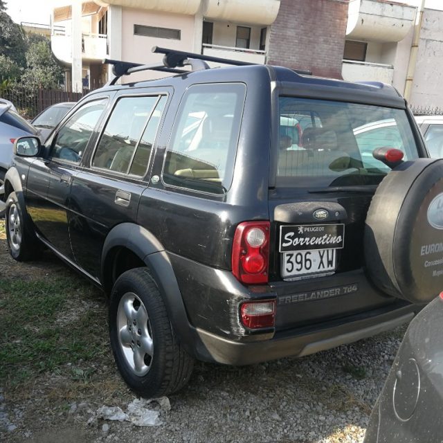 LAND ROVER Freelander usata, con Alzacristalli elettrici