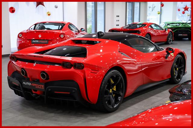 FERRARI SF90 usata, con ESP