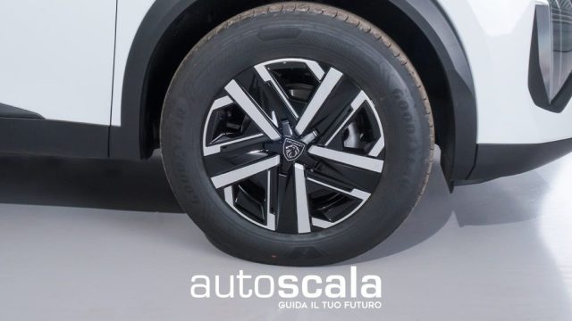 PEUGEOT 2008 usata, con Autoradio