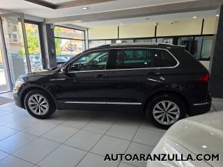 VOLKSWAGEN Tiguan usata, con Boardcomputer