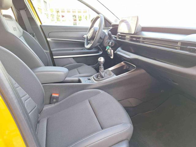 JEEP Avenger usata, con Volante in pelle