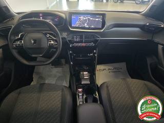 PEUGEOT 2008 usata, con Controllo automatico clima