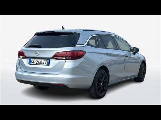 OPEL Astra usata, con Chiusura centralizzata