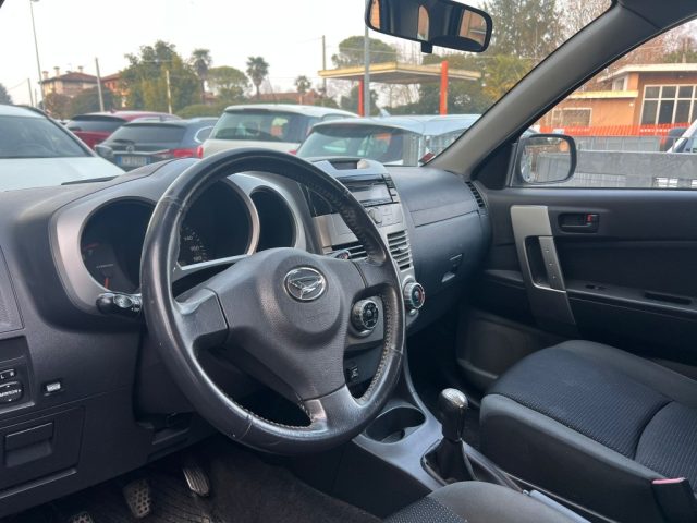 DAIHATSU Terios usata, con Autoradio