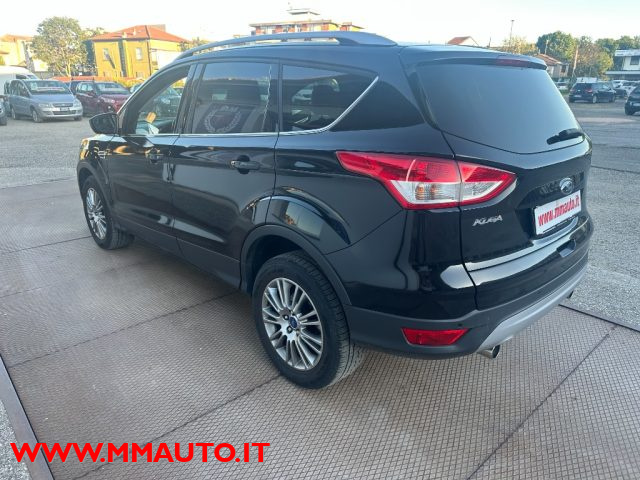FORD Kuga usata, con Autoradio