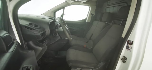 OPEL Combo usata, con Immobilizzatore elettronico