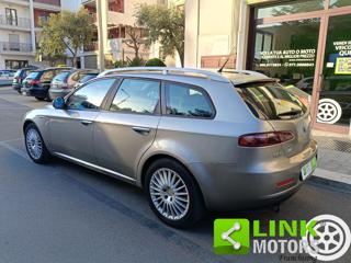 ALFA ROMEO 159 usata, con Volante in pelle