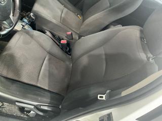 TOYOTA Yaris usata, con ESP