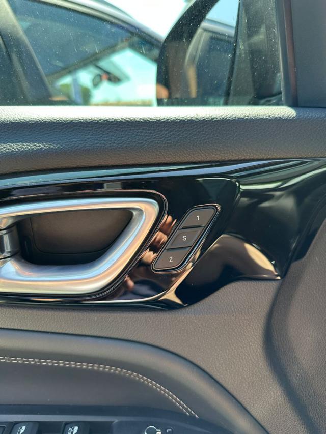 JEEP Compass usata, con Interni in pelle