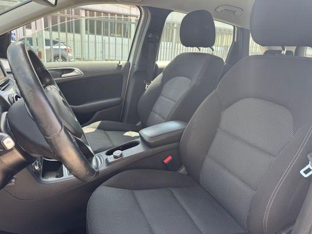 MERCEDES-BENZ B 180 usata, con Climatizzatore