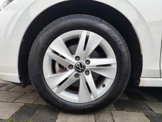 VOLKSWAGEN Golf usata, con Servosterzo