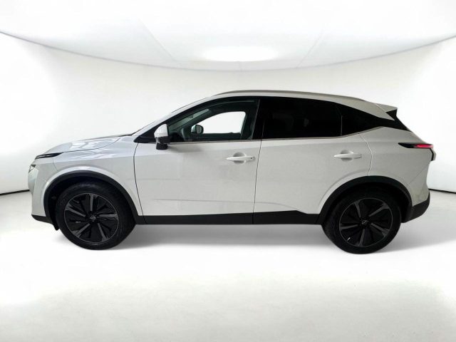 NISSAN Qashqai usata, con Luci diurne LED
