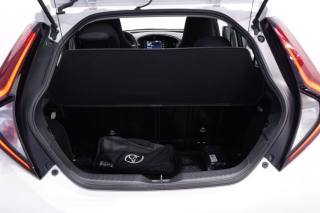 TOYOTA Aygo X usata 28
