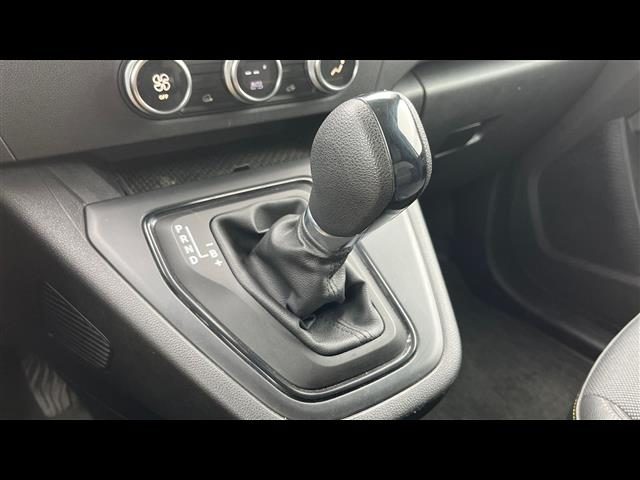 RENAULT Kangoo usata, con Cruise Control