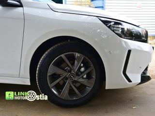OPEL Corsa usata, con Servosterzo