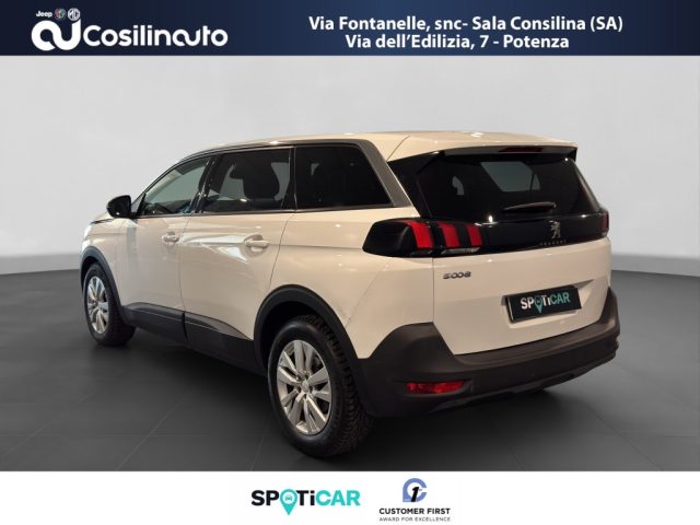PEUGEOT 5008 usata, con Airbag