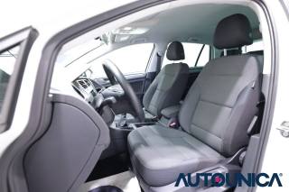 VOLKSWAGEN Golf usata, con Autoradio